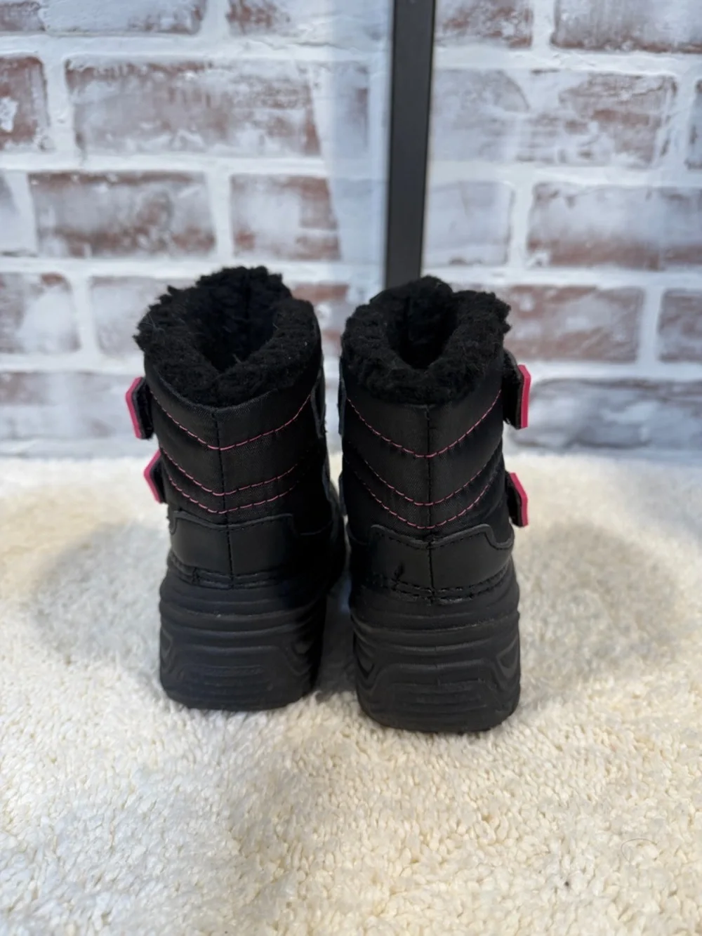 Kids Black Winter Snow Boots with Pink Accents toddler size 7